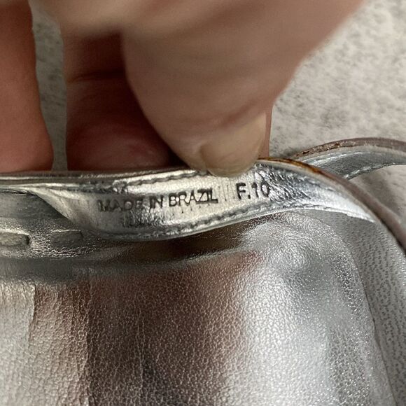 NWT Gianni Bini Metallic Silver Heels size 8 - Picture 15 of 16